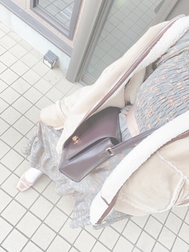 「one after another NICE CLAUP（ワンアフターアナザーナイスクラップ）のアイテム（ムートンコート）」を使った、mi⑅⑅さん（レディース・154cm）の冬コーディネート