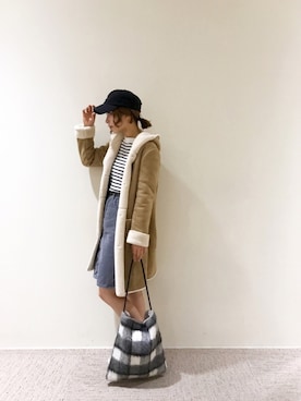 「LEE」｜「アイテム（ムートンコート）」を使った、RISA HARADAさん（レディース・165cm）の秋コーディネート