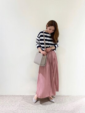 「アイテム（パンプス、グレー系）」を使った、RISA HARADAさん（レディース・165cm）の冬コーディネート