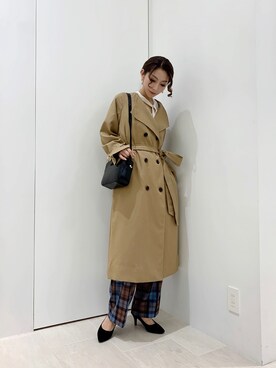 「Te chichi TERRASSE（テチチテラス）のアイテム（トレンチコート）」を使った、RISA HARADAさん（レディース・165cm）の秋コーディネート
