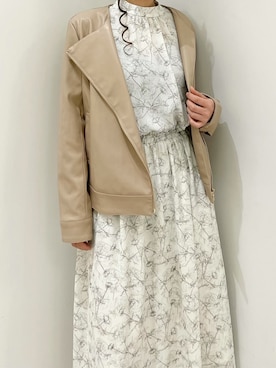 「Te chichi TERRASSE（テチチテラス）のアイテム（ノーカラージャケット）」を使った、RISA HARADAさん（レディース・165cm）の春コーディネート
