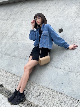 「LOVFEE（ラッフィ）のアイテム（ジャケット/アウター）」を使った、Andrea Kuoさん（レディース・160cm）の秋コーディネート
