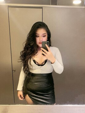 SYLVIA🌼さんのコーディネート