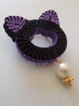 「アイテム（ブローチ/コサージュ、パープル系）」を使った、amime TOKYOさん（レディース・155cm）の秋コーディネート