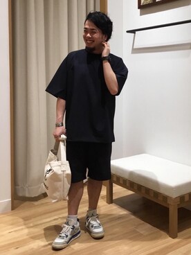 「Gramicci（グラミチ）のアイテム（バッグ）」を使った、たにさん（メンズ・170cm）の夏コーディネート