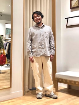 「coen（コーエン）のアイテム（パンツ）」を使った、たにさん（メンズ・170cm）の春コーディネート