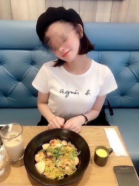 「BEAMS（ビームス）のアイテム（イヤリング）」を使った、もさん（レディース・158cm）の春コーディネート