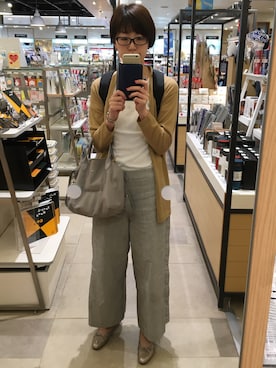 「ADORE（アドーア）のアイテム（パンツ）」を使った、ゆりぃさん（レディース・168cm）の春コーディネート