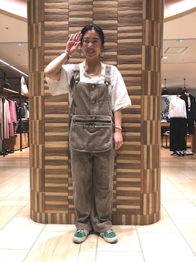「MANASTASH（マナスタッシュ）のアイテム（オールインワン・サロペット）」を使った、小林さん（レディース・155cm）の夏コーディネート