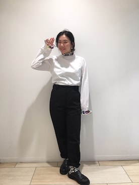 「mii（ミー）のアイテム（シャツ/ブラウス）」を使った、小林さん（レディース・155cm）の秋コーディネート