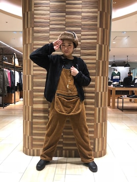 「MANASTASH（マナスタッシュ）のアイテム（オールインワン・サロペット）」を使った、小林さん（レディース・155cm）の秋コーディネート