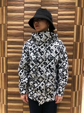 「WILD THINGS（ワイルドシングス）のアイテム（マウンテンパーカー）」を使った、小林さん（レディース・155cm）の冬コーディネート