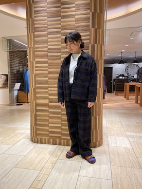 「MANASTASH（マナスタッシュ）のアイテム（カバーオール）」を使った、小林さん（レディース・155cm）の秋コーディネート