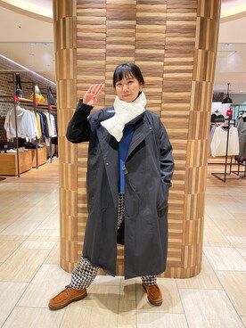 「MANASTASH（マナスタッシュ）のアイテム（ステンカラーコート）」を使った、小林さん（レディース・155cm）の冬コーディネート