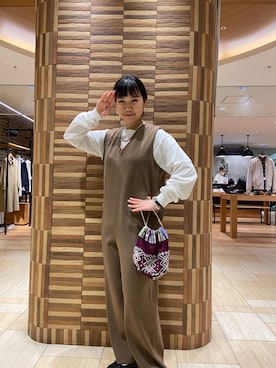 「MANASTASH（マナスタッシュ）のアイテム（オールインワン・サロペット）」を使った、小林さん（レディース・155cm）の春コーディネート