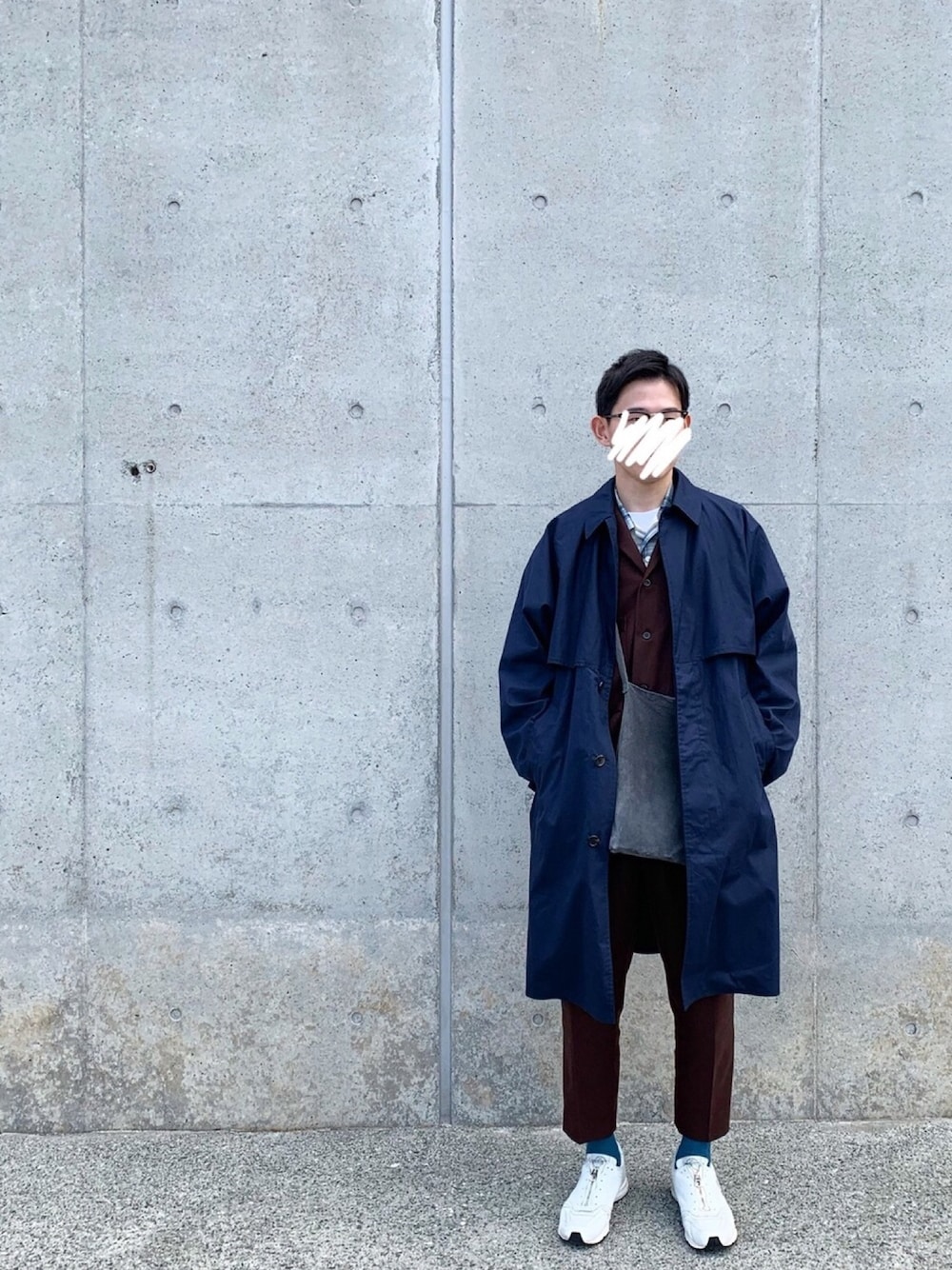 Graphpaperのステンカラーコートを使った人気ファッション