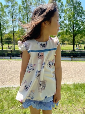 「nino（ニノ）の[90-120]Ｃａｔブラウス（シャツ/ブラウス、ホワイト系）」を使った、LaLaLa.....✧︎*。さん（キッズ・120cm）の春コーディネート