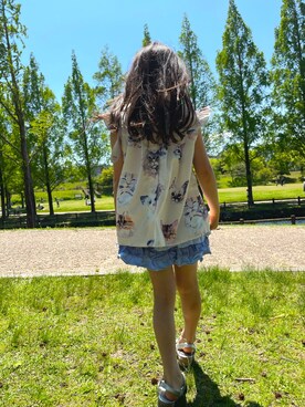 「nino（ニノ）の[90-120]Ｃａｔブラウス（シャツ/ブラウス、ホワイト系）」を使った、LaLaLa.....✧︎*。さん（キッズ・120cm）の春コーディネート