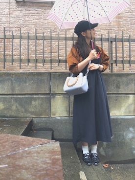 「ブラウン×ブラック」｜「アイテム（ジャンパースカート）」を使った、ぷーさん（レディース・160cm）の夏コーディネート