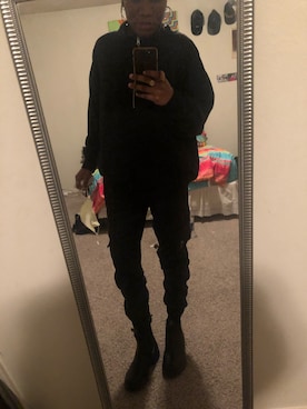 「Blundstone（ブランドストーン）のBlundstone/ブランドストーン　ｻｲﾄﾞｺﾞｱﾌﾞｰﾂ Men's（ブーツ）」を使った、IyonawanNormanさん（レディース・160cm）の冬コーディネート