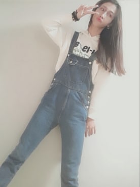 「5（ファイブ）のアイテム（サロペット/オーバーオール）」を使った、淑さん（レディース・164cm）の秋コーディネート