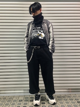 「シュプリーム」｜「アイテム（財布/小物）」を使った、BFさん（メンズ・175cm）の秋コーディネート