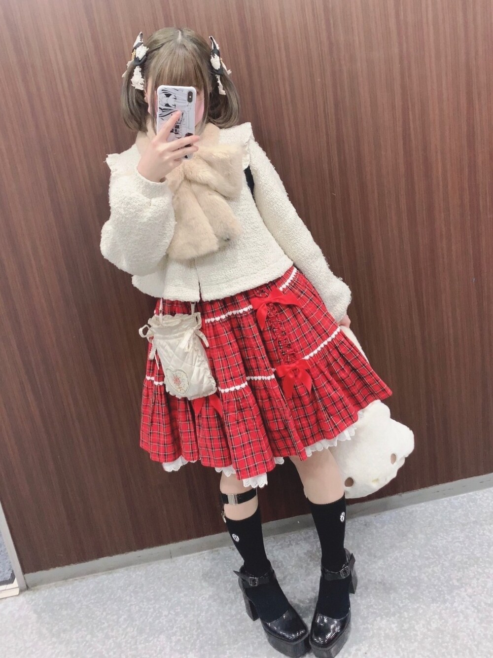 「ロリィタ」｜「merry jennyのツイードセーラージャケット（その他アウター、ホワイト系）」を使った、愛ゆえにさん（レディース・154cm）の冬コーディネートの1枚目の写真