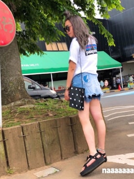 「白Tシャツ×デニム」｜「アイテム（その他）」を使った、N A Aさん（レディース・159cm）の春コーディネート