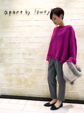 「アパートバイローリーズ」｜「アイテム（その他シューズ）」を使った、sumireさん（レディース・157cm）の冬コーディネート