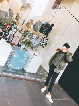 「TOPMAN（トップマン）のアイテム（スラックス）」を使った、Coverさん（メンズ・183cm）の夏コーディネート