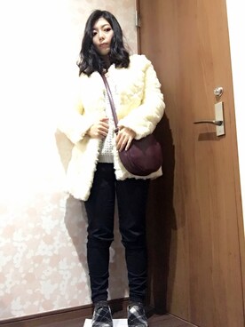 「LIPSERVICE（リップサービス）のアイテム（その他アウター）」を使った、Eri Suzukievaさん（レディース・157cm）の冬コーディネート