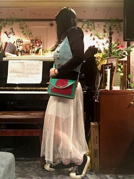Eri Suzukievaさんのコーディネート