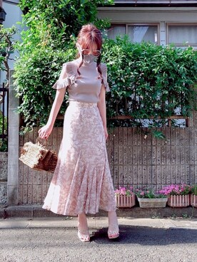 ヘムフレアプリントスカートを使った人気ファッションコーディネート