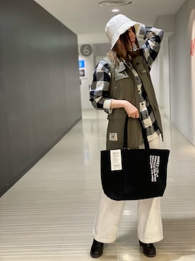 にしはたさん（レディース・166cm）の春コーディネート