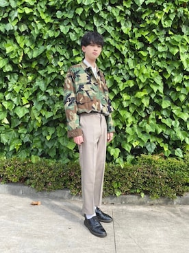 「迷彩」｜「アイテム（その他アウター）」を使った、リクさん（メンズ・180cm）の夏コーディネート