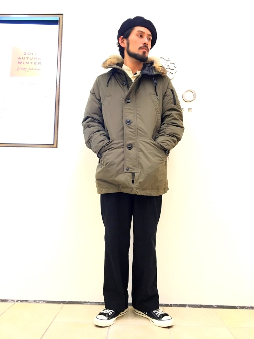 「nano・universe、ナノユニバース、西川ダウン、東京西川、アークティックパーカー、秋冬、ダウンジャケット、新作、なんばパークス」｜「NANO universeの西川ダウン Arctic Jacket（ダウンジャケット/コート、グリーン系）」を使った、nanouniverse難波STAFFさん（メンズ・175cm）の秋コーディネートの1枚目の写真