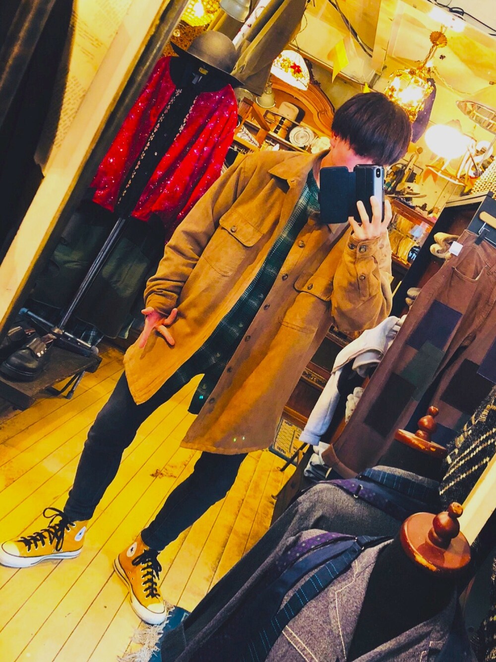 「冬アウター着回しチャレンジ」｜「Saint Laurentのアイテム（トップス、ゴールド系）」を使った、あっちょんさん（メンズ・168cm）の冬コーディネートの1枚目の写真
