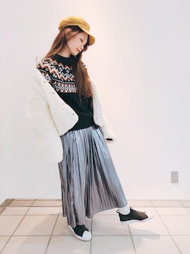 「シルバー」｜「アイテム（キャスケット）」を使った、eritisさん（レディース・161cm）の冬コーディネート