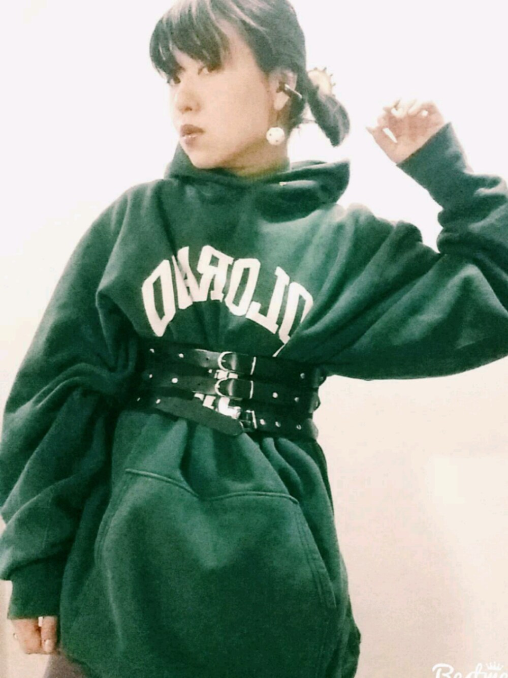「古着MIX、シンプル、パーカー、Champion、みどり」｜「Championのメンズサイズ（パーカー、グリーン系）」を使った、みぃさん（レディース・155cm）の秋コーディネートの1枚目の写真