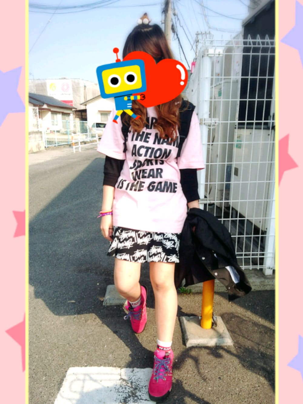 「春コーデ、ピンク、着回しコーデ、カジュアル」｜「XLARGEのS/S TEE XLARGE THEME（Tシャツ/カットソー、ピンク系）」を使った、haruさん（レディース・157cm）の春コーディネートの1枚目の写真
