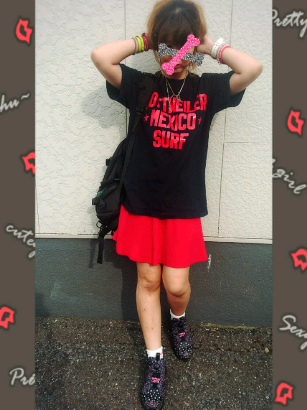 「夏コーデ、２枚目、赤×黒、Tシャツ、シンプル、夏バテ」｜「ROTTWEILERのアイテム（Tシャツ/カットソー、ブラック系）」を使った、haruさん（レディース・157cm）の夏コーディネートの1枚目の写真