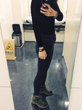 「cache cache（カシュ カシュ）のアイテム（デニムパンツ）」を使った、Hello-白同学さん（レディース・170cm）の秋コーディネート