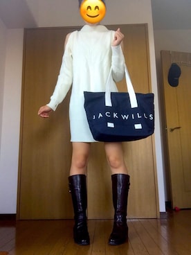 「Jack Willsのアイテム（バッグ）」を使った、rie2017さん（レディース・170cm）の冬コーディネート