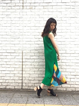 「OSMOSIS（オズモーシス）のアイテム」を使った、MIKIさん（レディース・158cm）の夏コーディネート