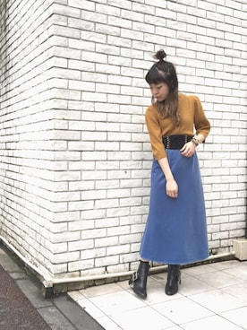 「OUTRO SOL（アウトロ ソル）のアイテム」を使った、MIKIさん（レディース・158cm）の秋コーディネート