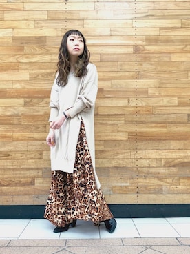 「OSMOSIS（オズモーシス）のアイテム」を使った、MIKIさん（レディース・158cm）の冬コーディネート