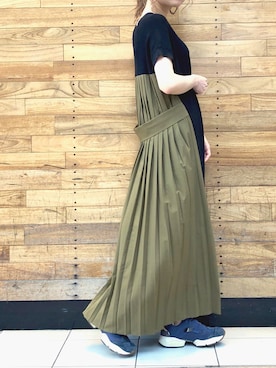 「OSMOSIS（オズモーシス）のアイテム」を使った、MIKIさん（レディース・158cm）の春コーディネート