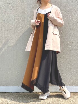 「OSMOSIS（オズモーシス）のアイテム（その他アウター）」を使った、MIKIさん（レディース・158cm）の春コーディネート