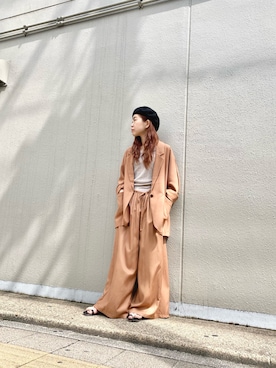 「OSMOSIS（オズモーシス）のアイテム（オールインワン・サロペット）」を使った、MIKIさん（レディース・158cm）の春コーディネート