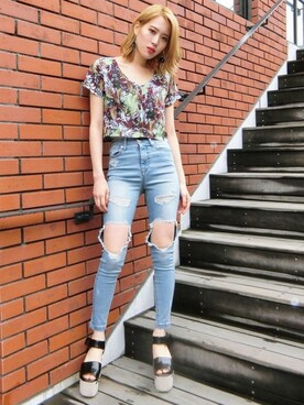 「EMODA（エモダ）のアイテム（シャツ/ブラウス）」を使った、EMODA Official_STAFFさん（レディース・160cm）の夏コーディネート